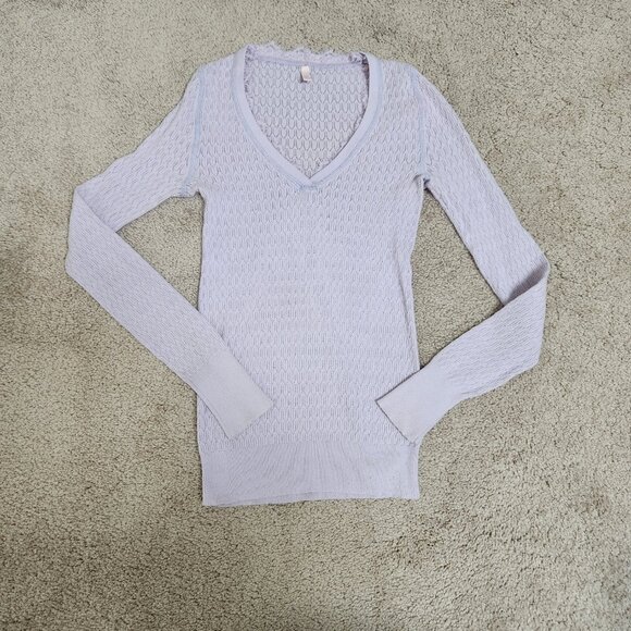 Victoria's Secret Lavender Crew-Neck Hollow Sweater XS - Picture 1 of 4
